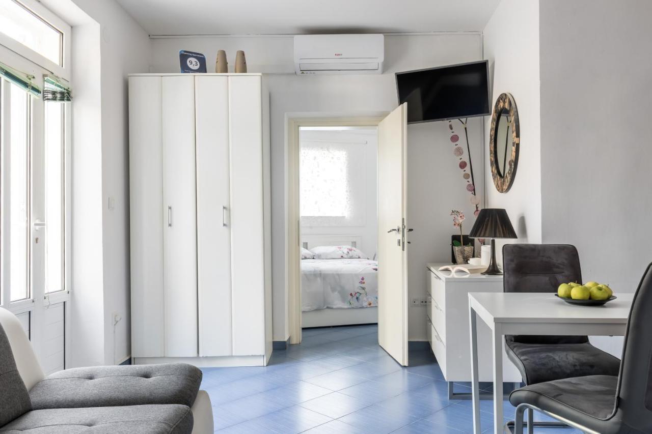 Charming Apartment Split Exteriör bild